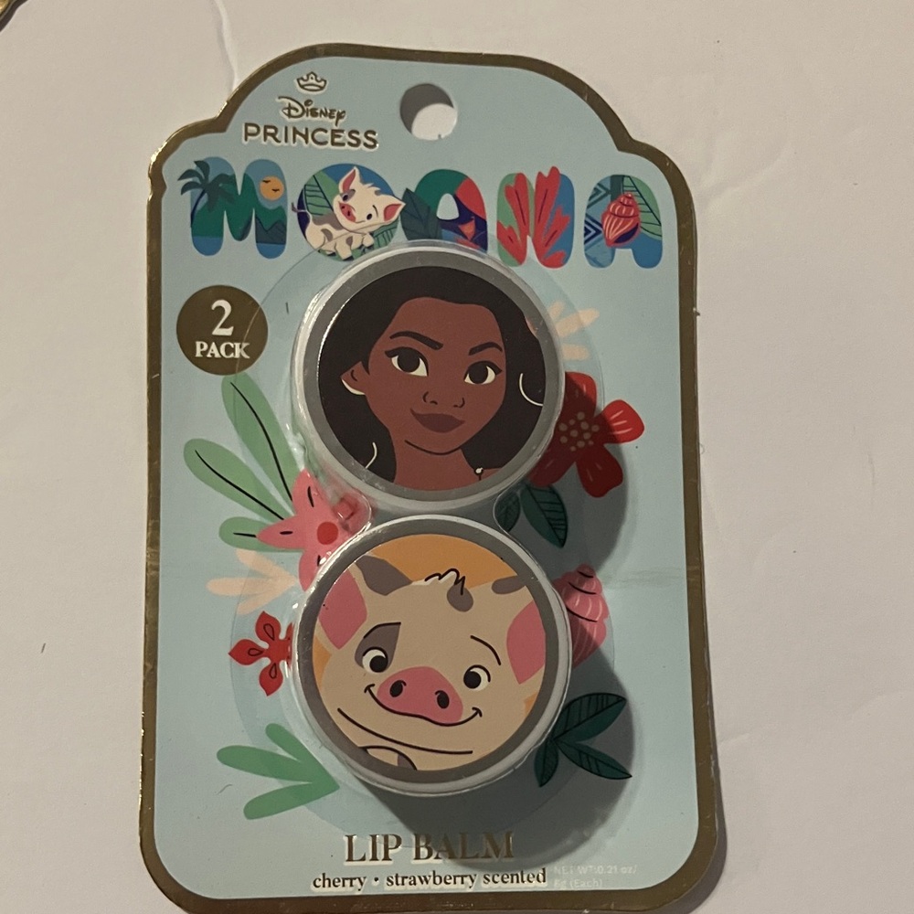 Disney Princess Moana Lip Gloss and Balm Set (3 packs -6 items total) - Picture 4 of 6